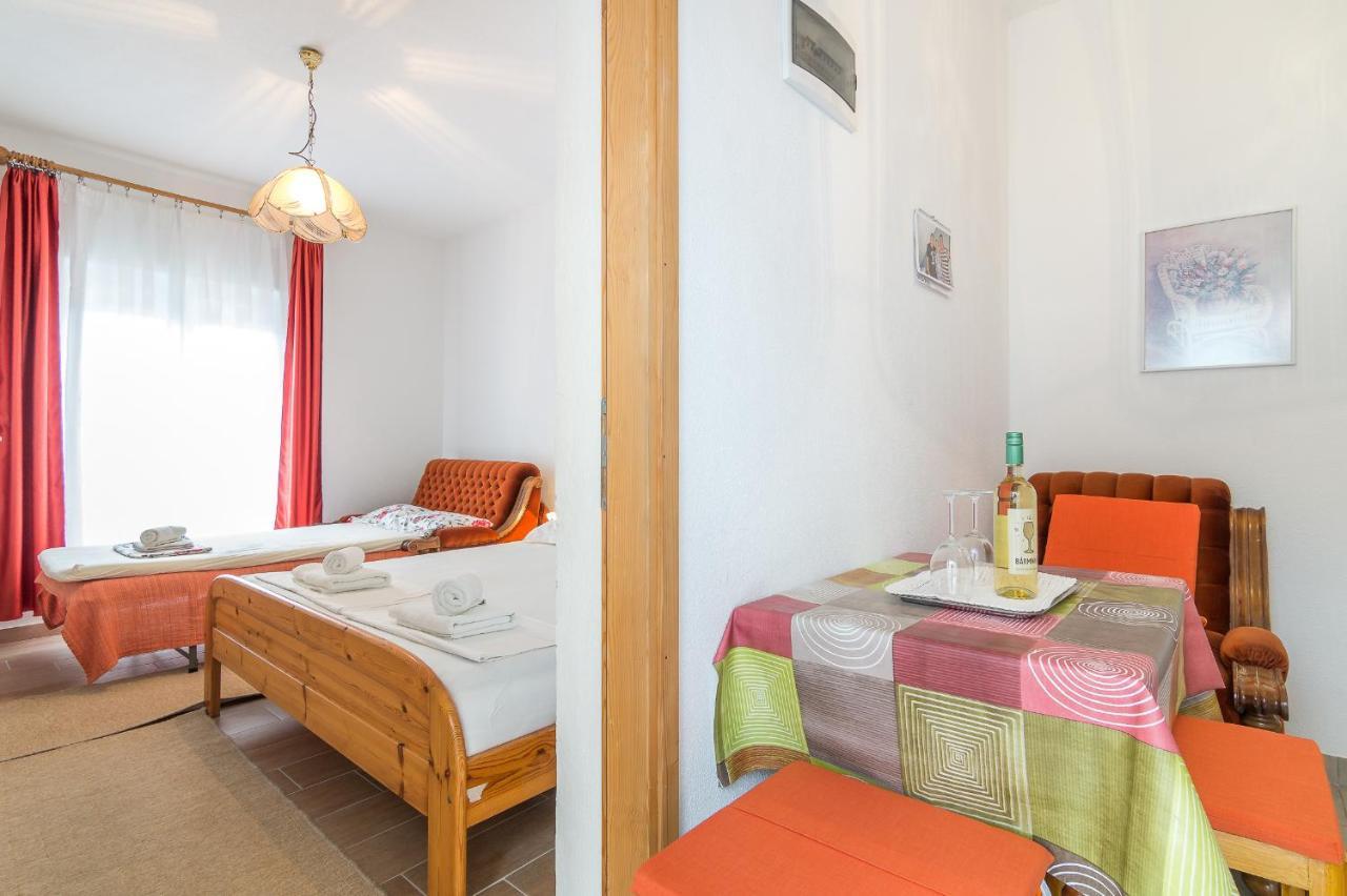 Cheap Apartment Tanja Trogir Eksteriør billede